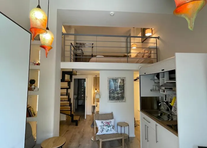 Elizabeth's Loft Салоники