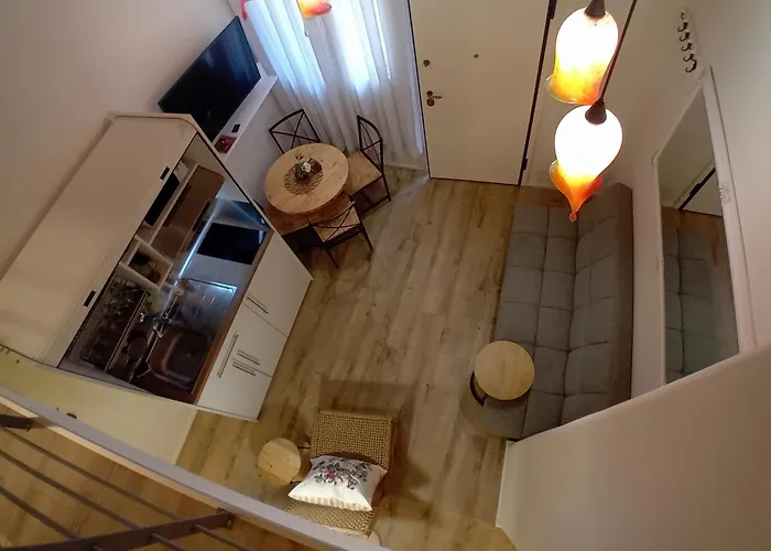 Elizabeth's Loft *