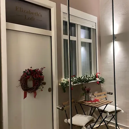 דירה Elizabeth's Loft